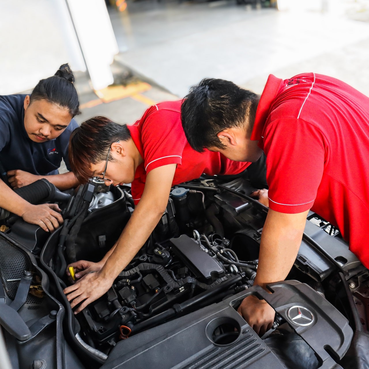 best auto mechanic school in malaysia Techtra Automotive Academy (Diploma in Automotive Technology) Best Auto College in Malaysia Kuala Lumpur) 2022-2023 Automotive Technology Academy Study Diploma in Malaysia KL Kuala Lumpur - Techtra Automotive College in Malaysia